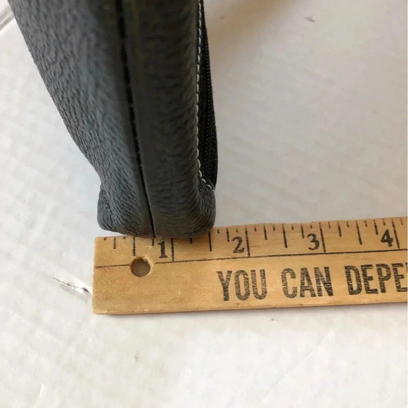 Vera Pelle Black Pebbled Leather  Crossbody - Picture 13 of 15